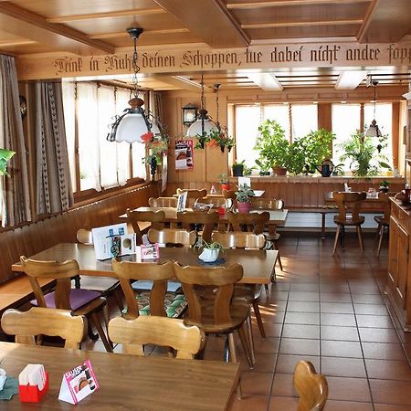 Hotel Restaurant Koi-Gartenteich Hausernmoos Экстерьер фото