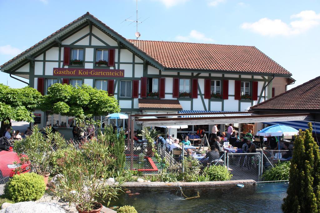 Hotel Restaurant Koi-Gartenteich Hausernmoos Экстерьер фото