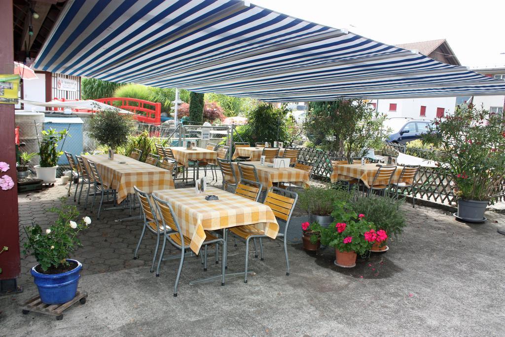 Hotel Restaurant Koi-Gartenteich Hausernmoos Экстерьер фото